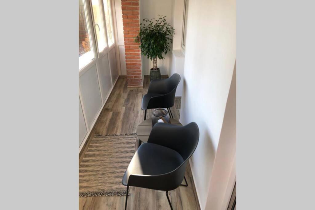 Downtown Chic Apartment Iasi Bagian luar foto